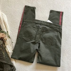 J. Crew Pants - J. Crew Green Toothpick Pants Sz 28 NWT J. Crew Pants - J. Crew Green Toothpick Pants Sz 28 NWT
